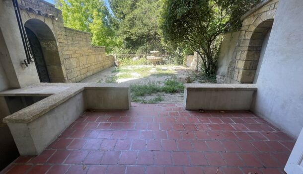 Appartement 4 pièces  à louer Grans 13450