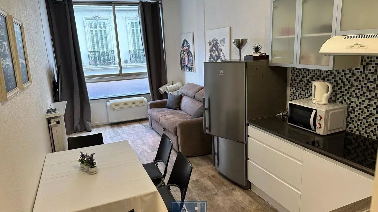 appartement 2 pièces 26 m2 à vendre à Cannes (06400)