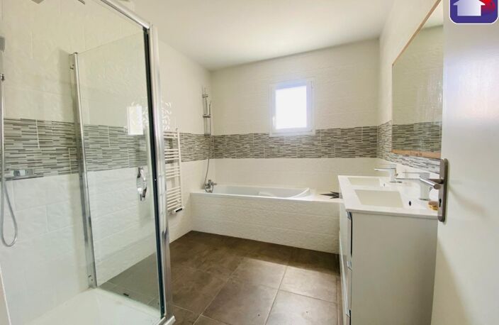 Vente maison 4 pièces 100 m² Le Fossat (09130) — photo 4