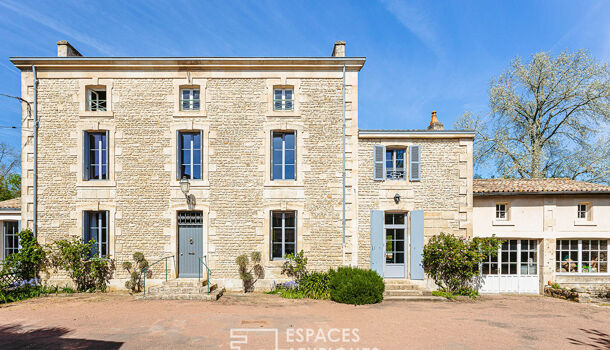 Villa / Maison 8 pièces  à vendre Niort 79000