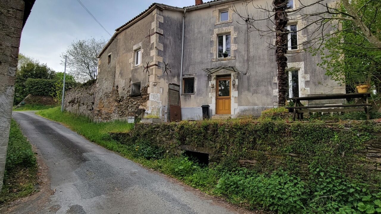 maison 3 pièces 85 m2 à vendre à Bazoges-en-Pareds (85390)