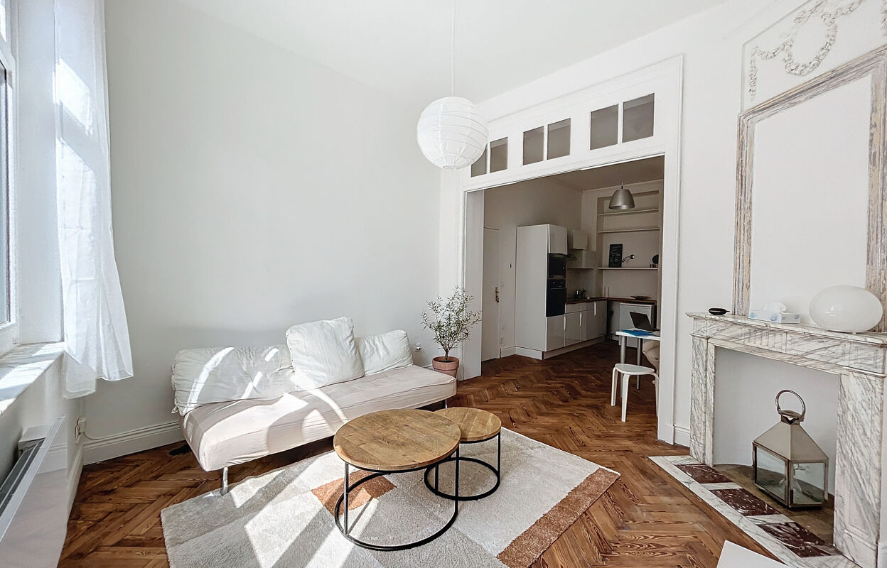 appartement 2 pièces 42 m2 à vendre à Lille (59000)