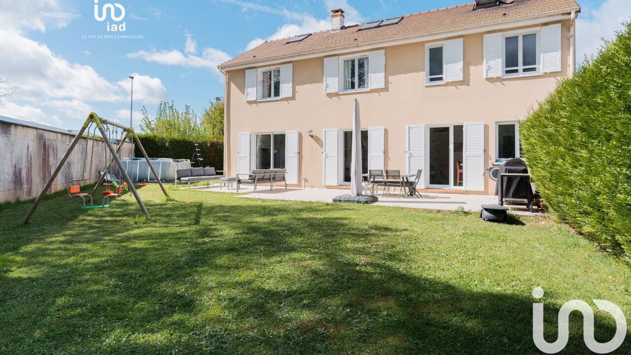 maison 7 pièces 148 m2 à vendre à Voisins-le-Bretonneux (78960)