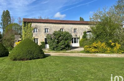 maison 15 pièces 488 m2 à vendre à Dœuil-sur-le-Mignon (17330)