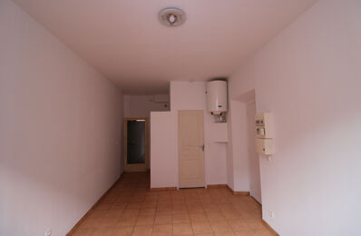 location appartement 398 € CC /mois à proximité de Carnoules (83660)