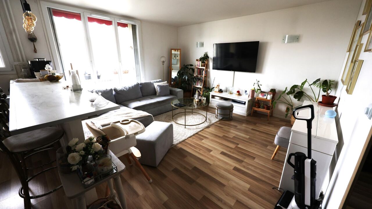 appartement 3 pièces 64 m2 à vendre à Chilly-Mazarin (91380)