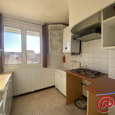 Appartement 3 pièces 128000 €