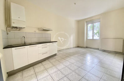 location appartement 585 € CC /mois à proximité de Le Cellier (44850)
