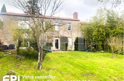 vente maison 162 200 € à proximité de Saint-Amand-sur-Sèvre (79700)