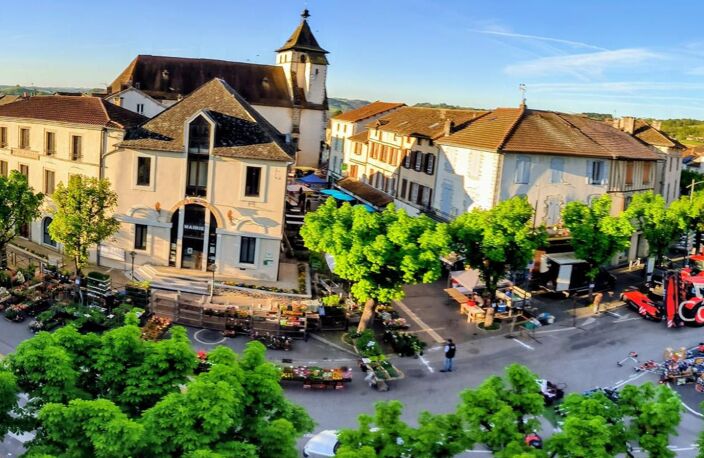 Hôtel à Maurs 15600 sud Auvergne, contre l'Aveyron et le Lot — photo 4