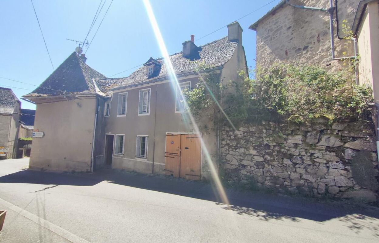 maison 3 pièces 81 m2 à vendre à Sénergues (12320)