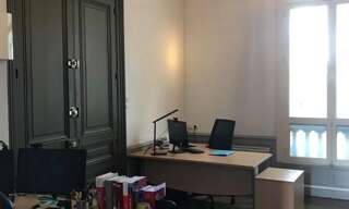 Bureau  45 m² à louer à Tours (37000)