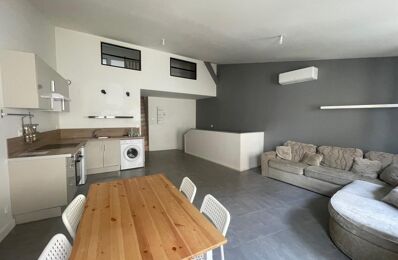 location appartement 825 € CC /mois à proximité de Arles (13200)