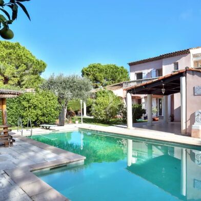 Maison 6 pièces 2900000 €