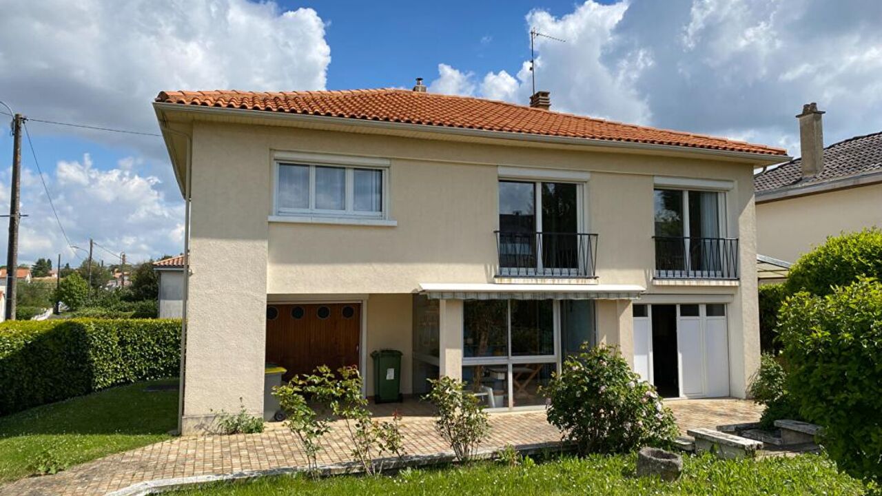 maison 5 pièces 88 m2 à vendre à Niort (79000)