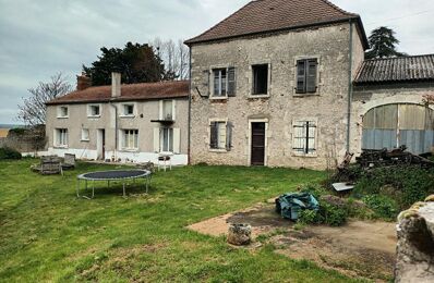 vente maison 117 000 € à proximité de Broût-Vernet (03110)