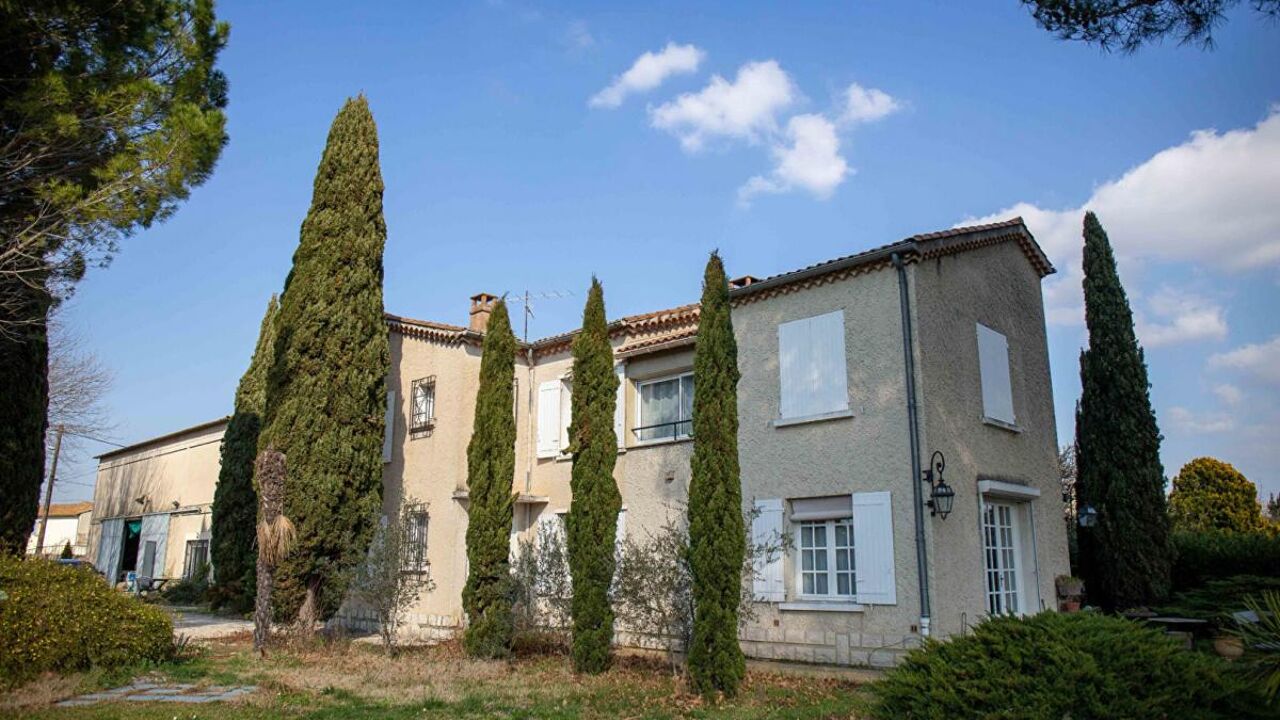 maison 9 pièces 280 m2 à vendre à Avignon (84000)