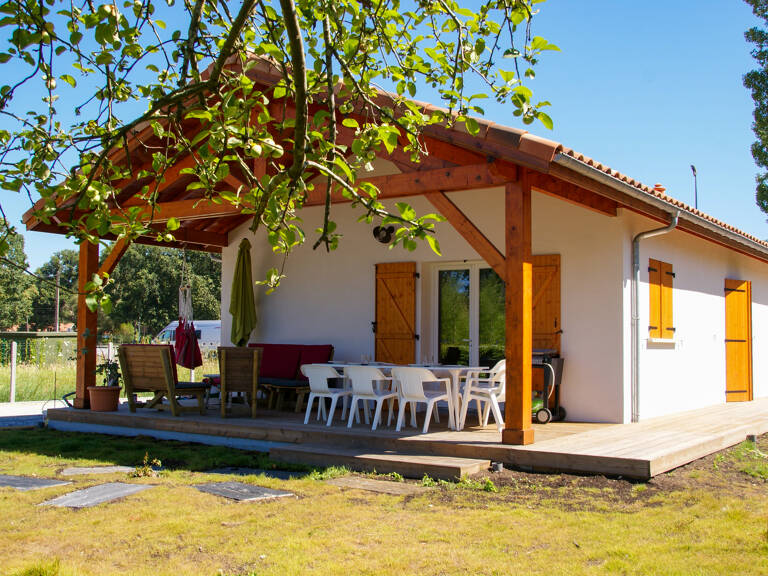 Maison en plein coeur du village proche des plages — photo 1