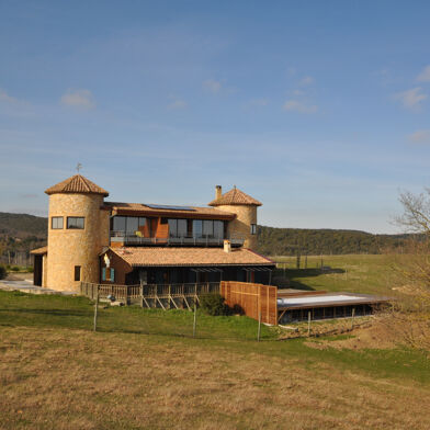 Maison 24 pièces 1590000 €