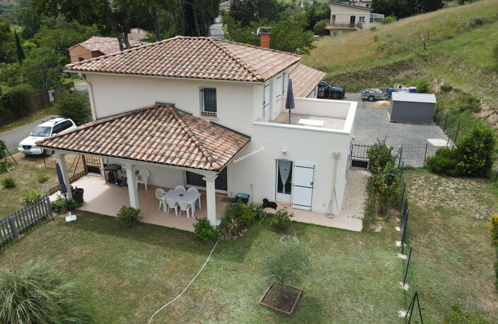 Villa de plain-pied avec gîte — photo 2