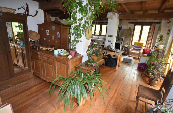 Maison style chalet avec beau jardin de 4000 m2 — photo 3