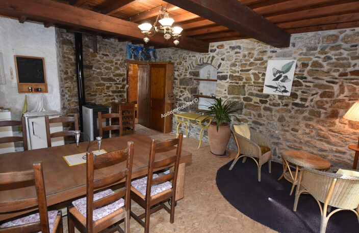 Maison de village rénovée avec jardin — photo 3