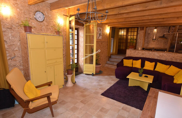 Maison de village rénovée avec jardin — photo 5