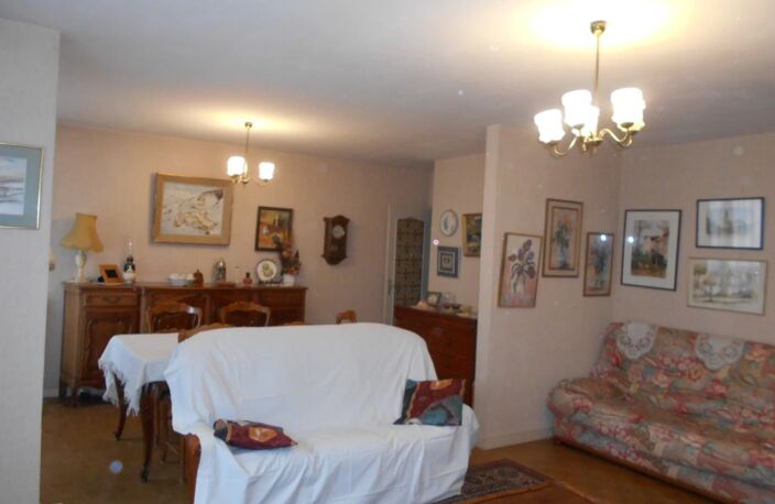 GRAND APPARTEMENT - PROCHE GARE ET CENTRE VILLE — photo 5