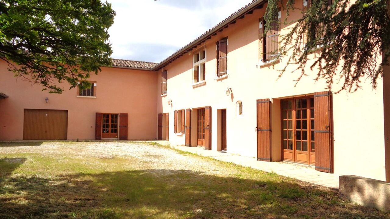 maison 9 pièces 400 m2 à vendre à Cambon (81990)