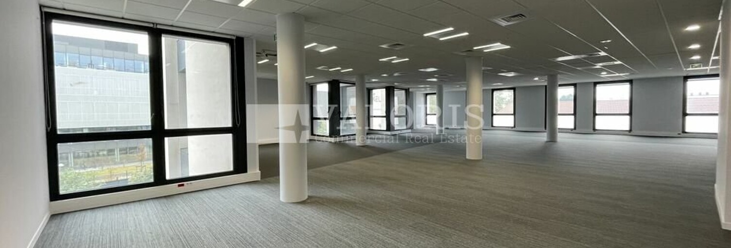 Bureau  2502 m² à louer à Villeurbanne (69100)