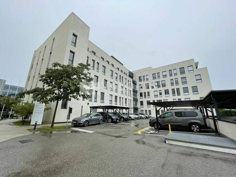 BUREAUX à LOUER — photo 1