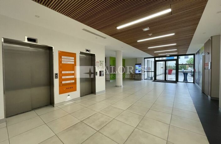 BUREAUX à LOUER — photo 5