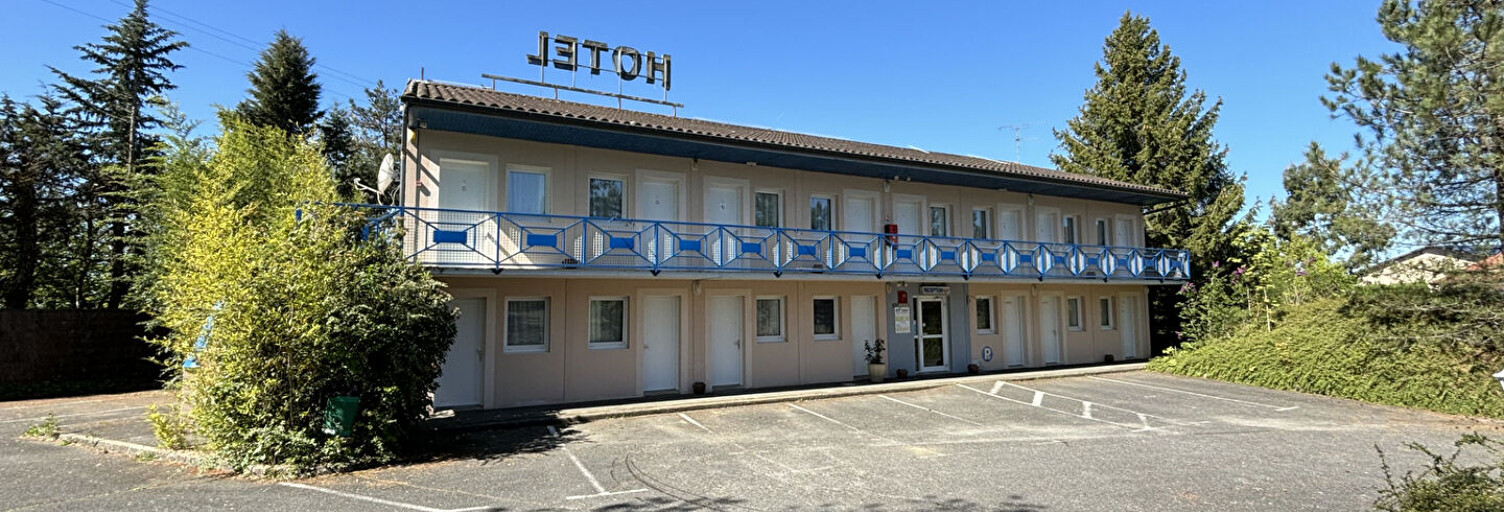 Commerce 28 Pièces 420 m² à vendre à Maleville (12350)