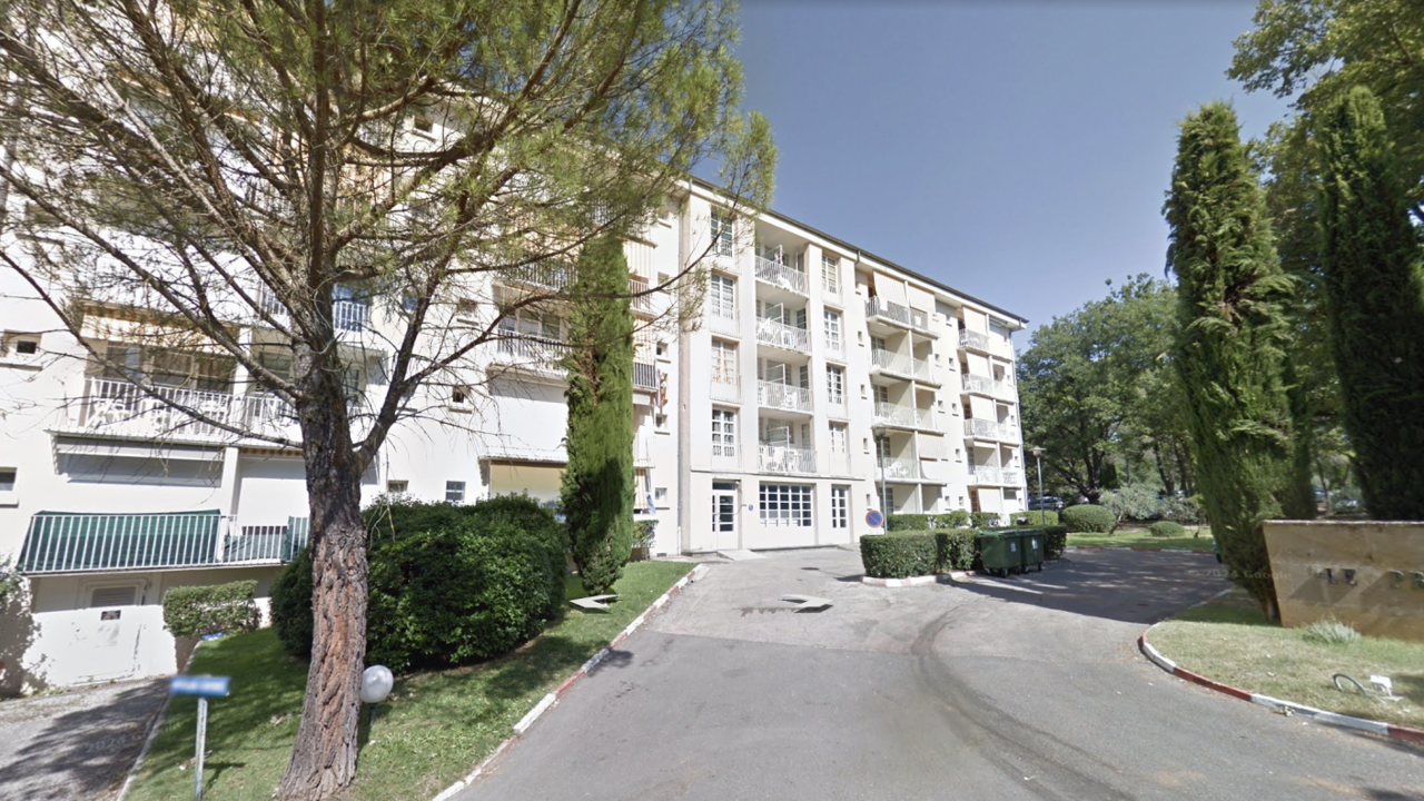 appartement 2 pièces 34 m2 à vendre à Gréoux-les-Bains (04800)