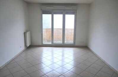 location appartement 760 € CC /mois à proximité de Chassieu (69680)
