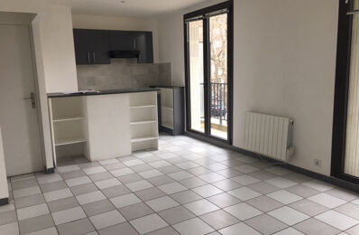location appartement 750 € CC /mois à proximité de Roquefort-la-Bédoule (13830)