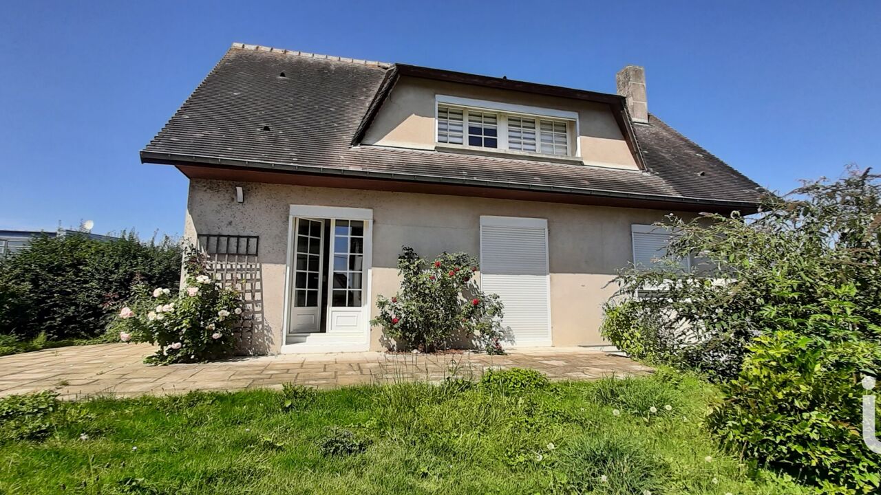 maison 5 pièces 106 m2 à vendre à Le Neubourg (27110)