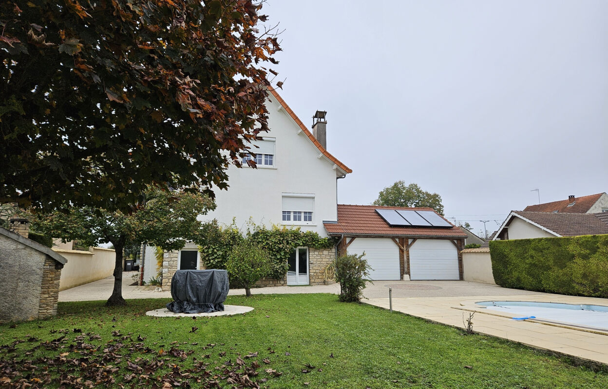 maison 7 pièces 195 m2 à vendre à Beaune (21200)