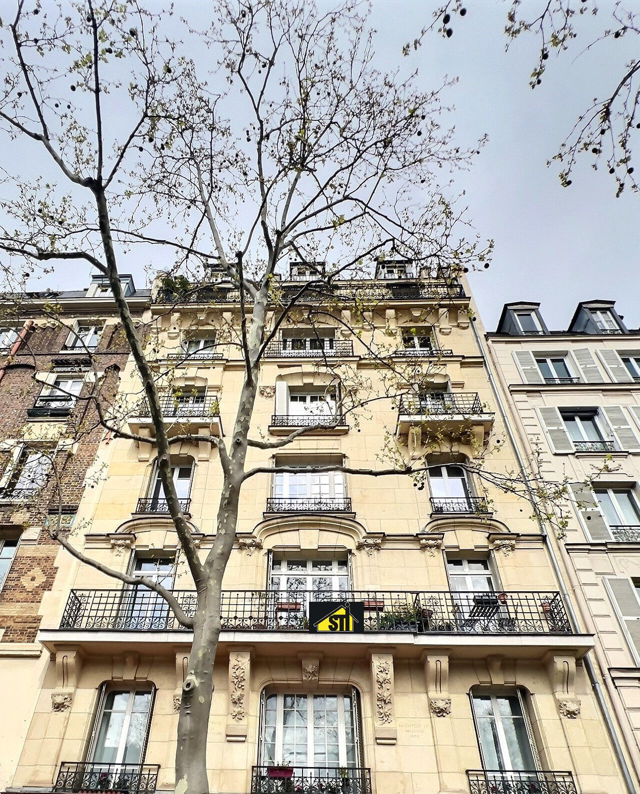 Appartement 4 pièce(s) 79 m²à vendre Paris-5e-arrondissement