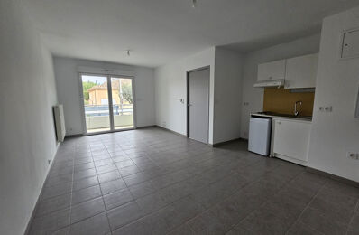 location appartement 532 € CC /mois à proximité de Vers-Pont-du-Gard (30210)