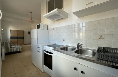 location appartement 459 € CC /mois à proximité de Le Castellet (83330)