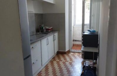 location appartement 560 € CC /mois à proximité de Éguilles (13510)
