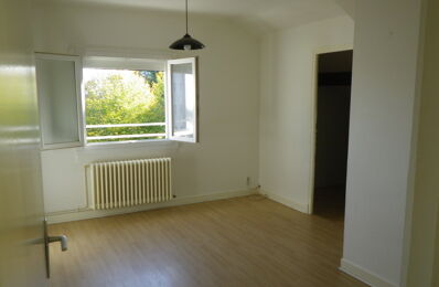 location appartement 545 € CC /mois à proximité de Agen-d'Aveyron (12630)