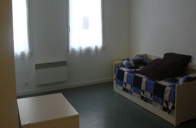 location appartement 560 € CC /mois à proximité de Fargues-Saint-Hilaire (33370)