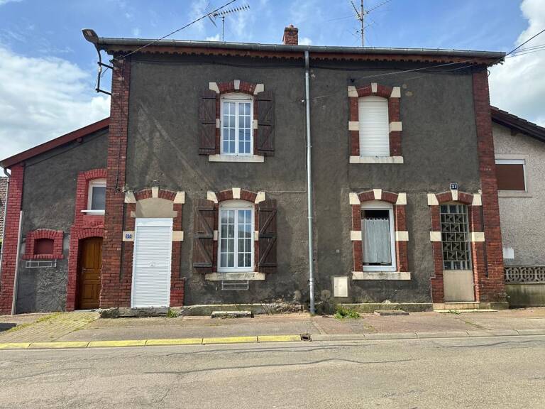 Maison À Vendre — photo 1