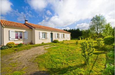 vente maison 159 000 € à proximité de Charrais (86170)