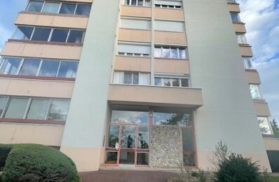location appartement 1 095 € CC /mois à proximité de Bourgoin-Jallieu (38300)