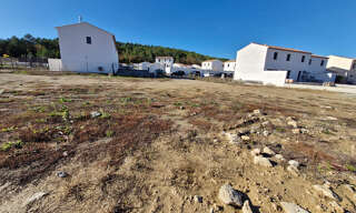 Terrain  469 m² à vendre à Le Puy-Sainte-Réparade (13610)