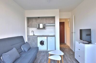 location appartement 600 € CC /mois à proximité de Mandelieu-la-Napoule (06210)