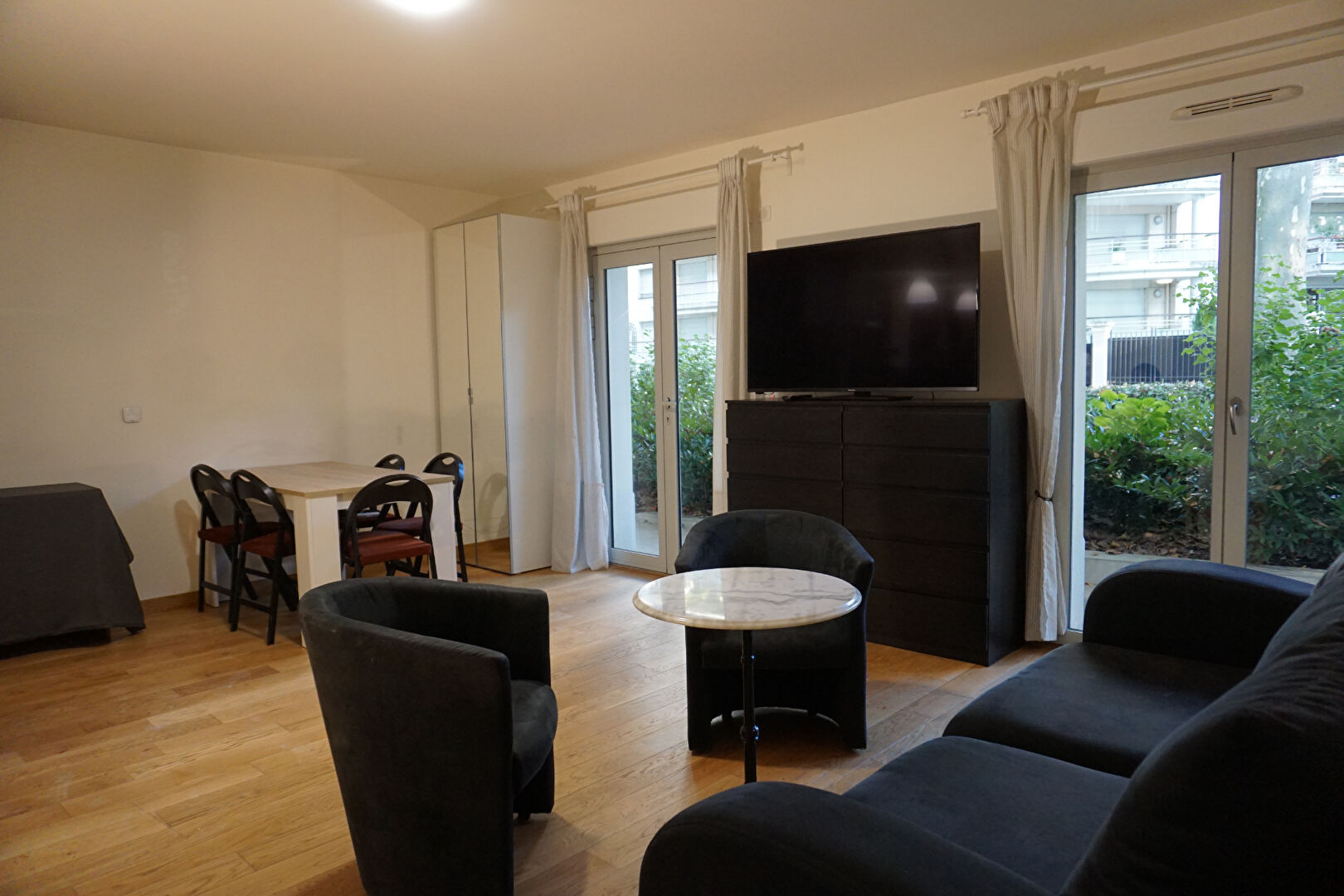 Appartement a louer neuilly-sur-seine - 4 pièce(s) - 95 m2 - Surfyn